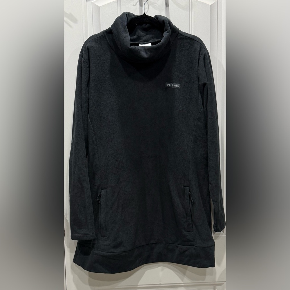 Columbia Sportswear women’s black fleece pullover size XL. EUC
